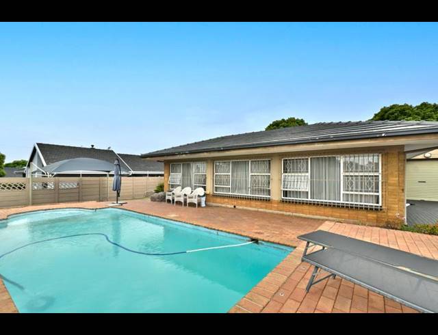 3 BEDROOM HOUSE FOR SALE IN SOUTH CREST